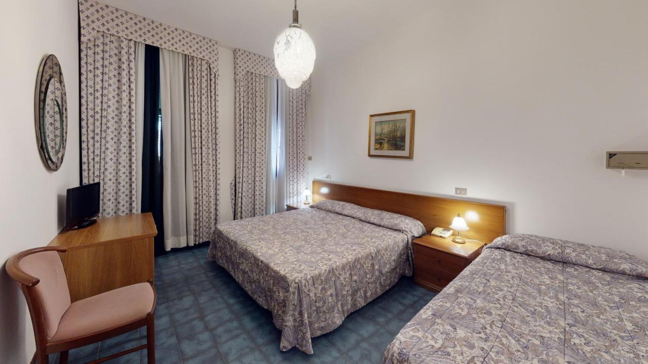 Hotel Zunino Spotorno Exteriér fotografie