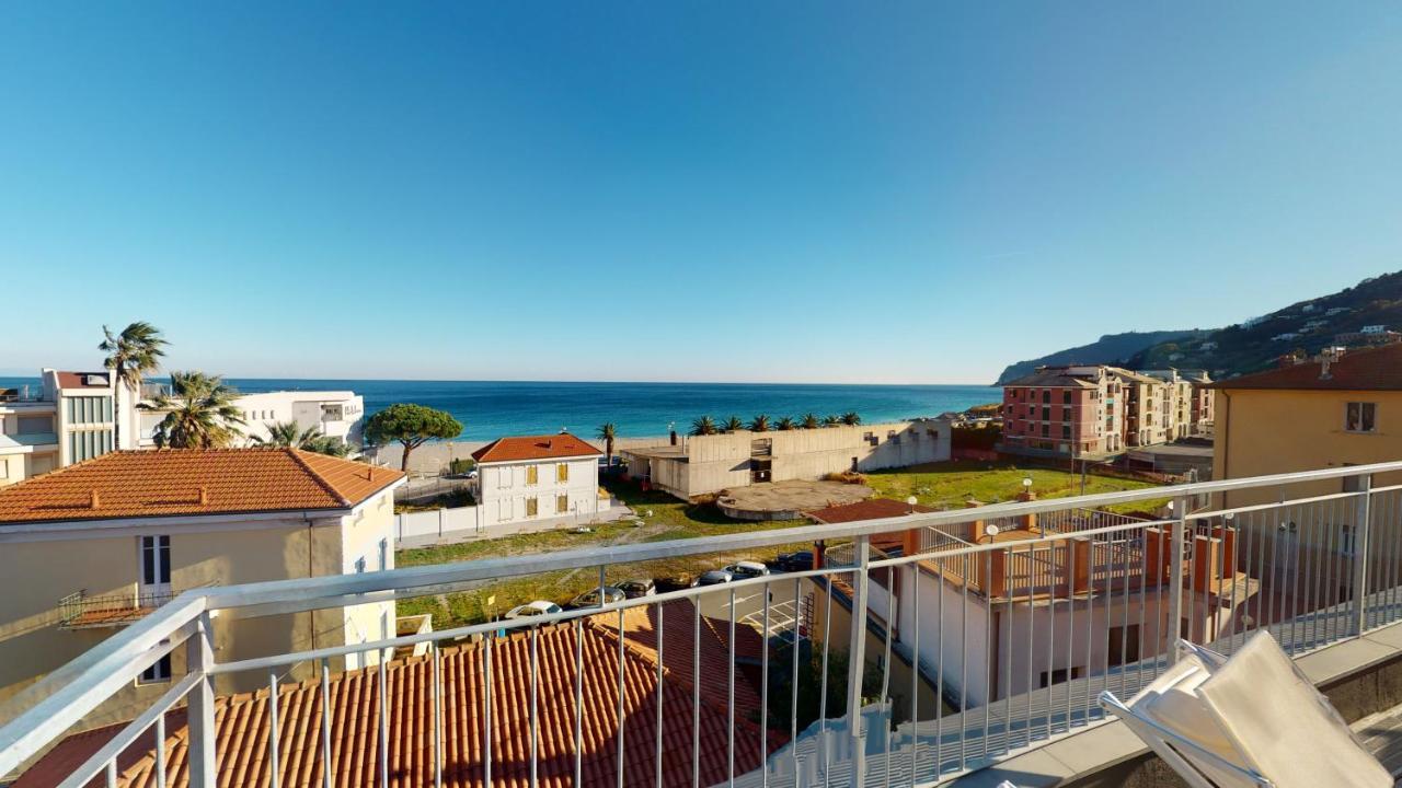 Hotel Zunino Spotorno Exteriér fotografie
